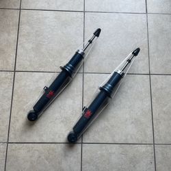 1 Pair 341266 Front Shock Strut  Gas Charged Lexus GS300 GS430 SC430