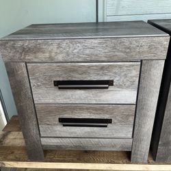 Moving Deal Great Deal 2 Like New Gray Dressers Yes U Can Stack Them Beautiful Dark Gray Get Both 