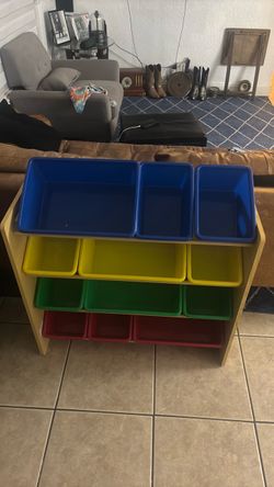 Toy organizer