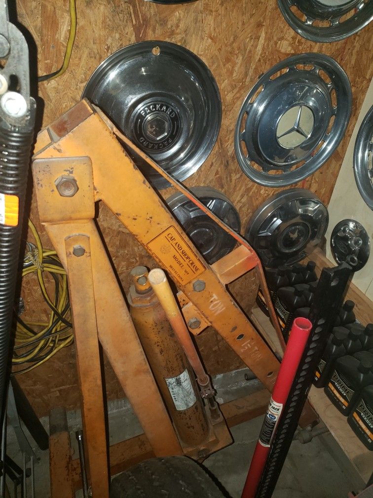 Shop crane