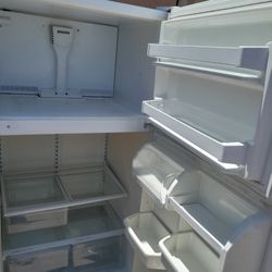 Whrilpool Refrigerator