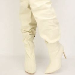 Brand New Womens Thigh High Cream Boots Size 6