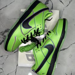 Green SB Dunks