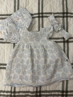 Baby girl muslin dress set