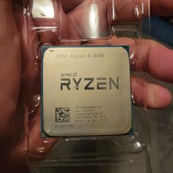 AMD RYZEN 5 1600 
