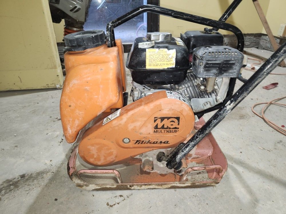 Plate compactored