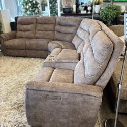 Power Recliner Sectional 