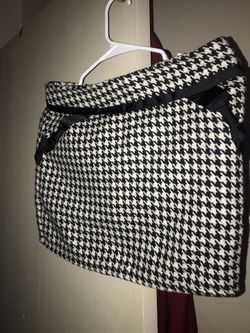 Super cute skirt! Perfect for summer! $10