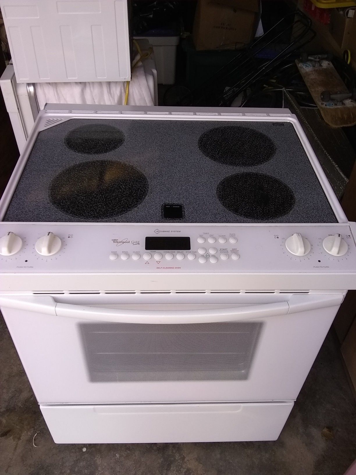 Whirlpool Oven (Great Condition)