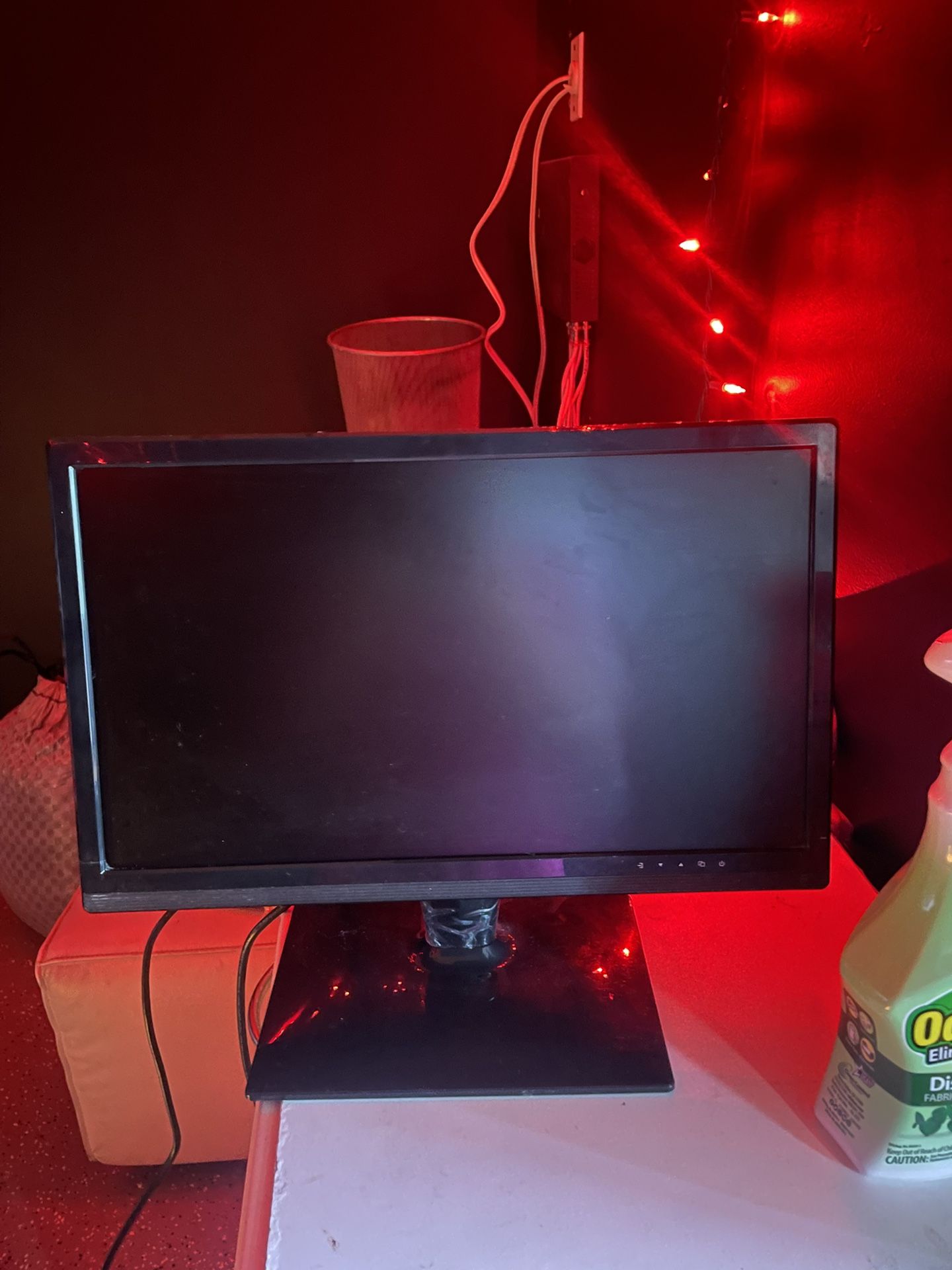 W Box Technologies Monitor 