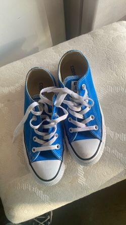 Shoes size 4 men’s 8 women’s  one tienes used