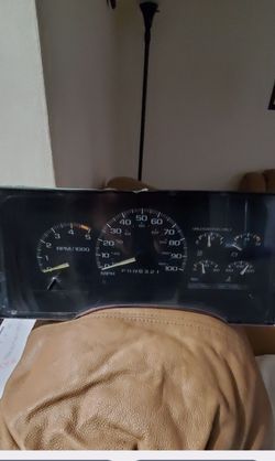 Chevy obs instrument cluster / Silverado instrument cluster