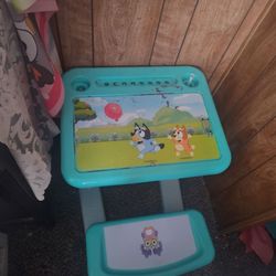 Bluey desk