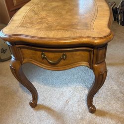 (2) Thomasville French Side End Tables