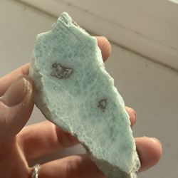 Raw larimar