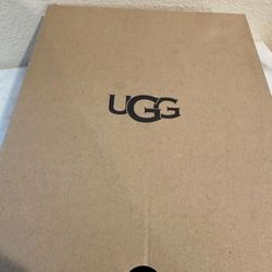 Women’s Uggs 