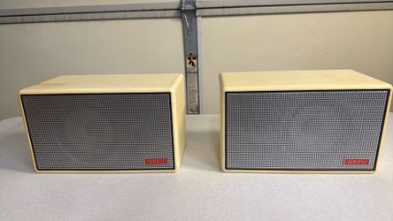 Advent 400 speakers