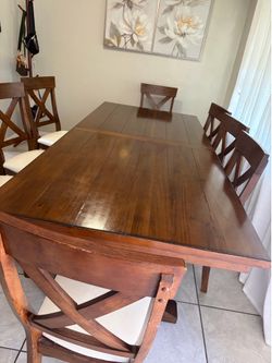 8-chair dining set