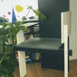 Berlin Chair - Gerrit Rietveld - designer furniture custom