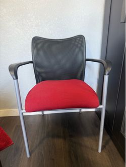 WESTON Mesh Stackable Visitor Chair with Arms