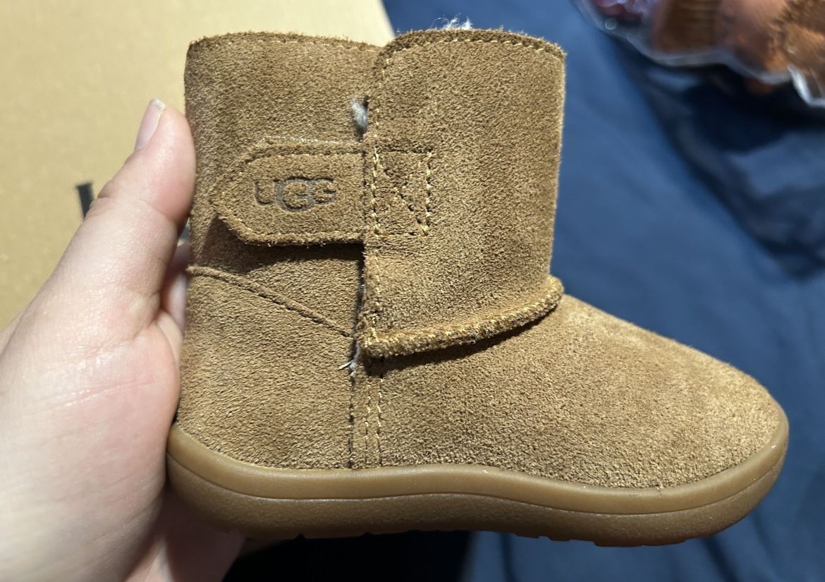 Toddler Easy On Velcro Ugg Boots For Sale