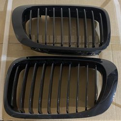 E46 M3 Painted Front Grille Set Gloss Black