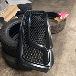 Ram 1500 Grill