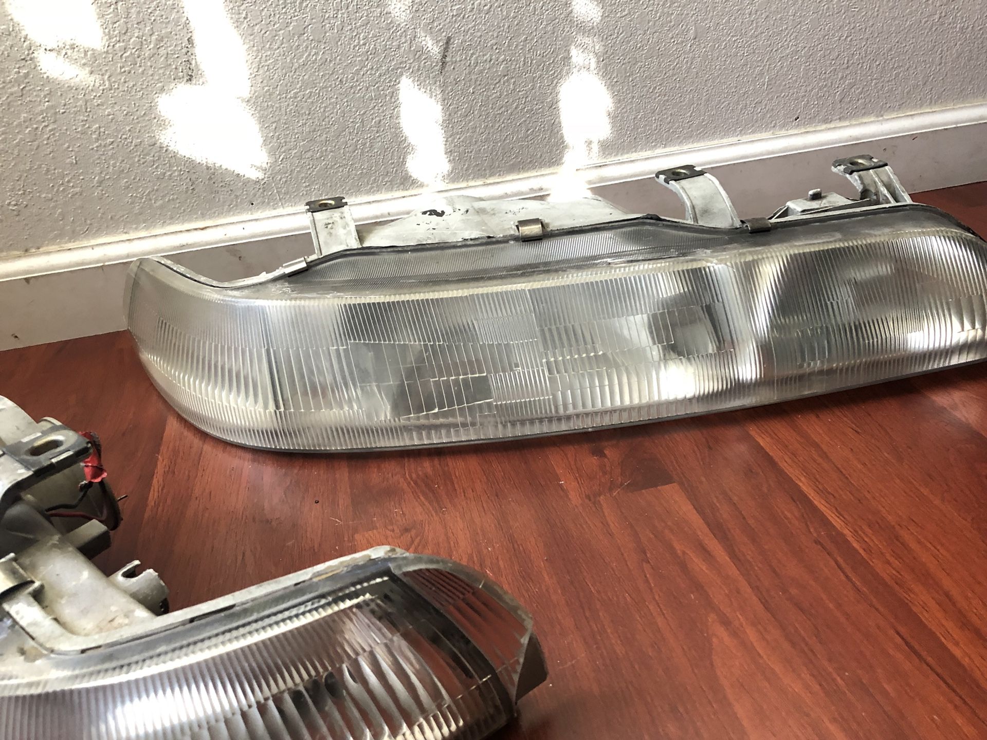JDM one piece headlights DA9 acura integra 1990 1991 1992 1993