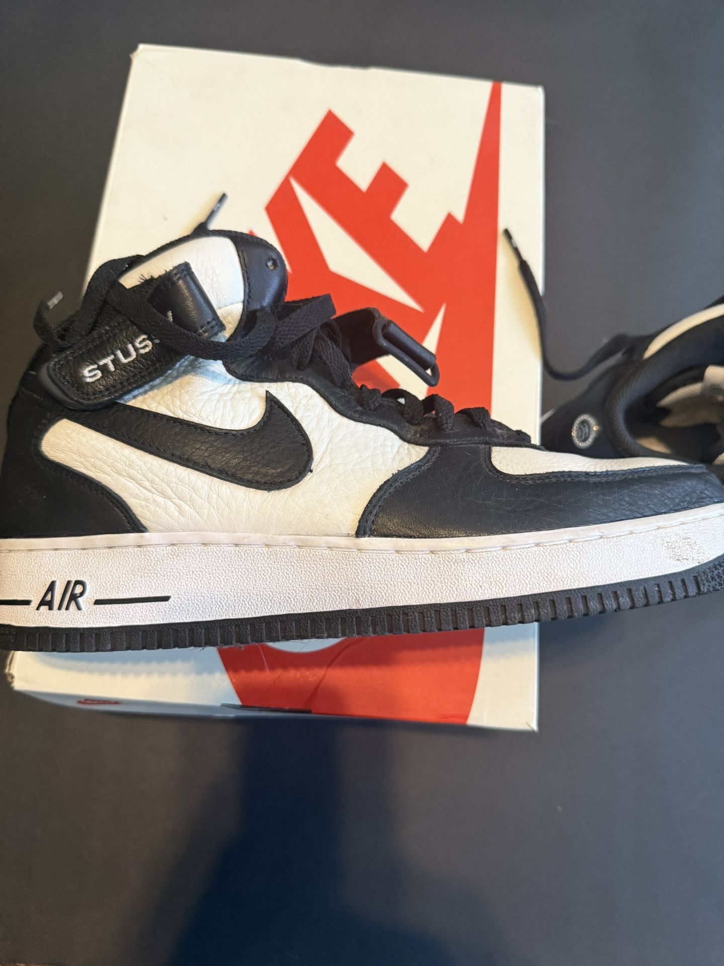 Stüssy Air Force 1 Mid Light Bone size 11 $120