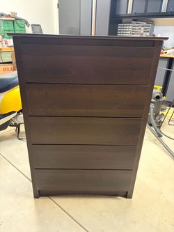 5 Drawer Tall Boy Dresser