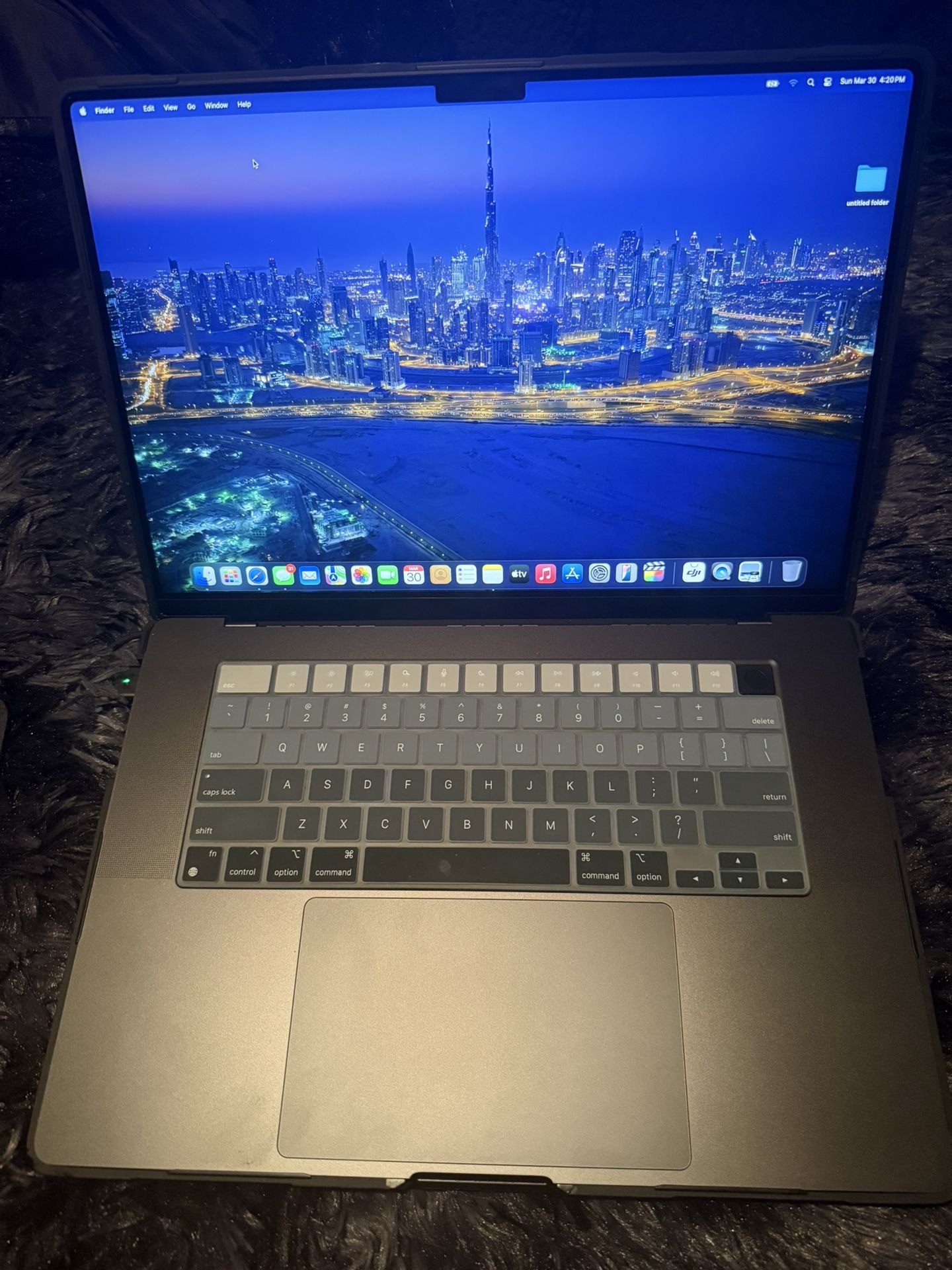 MacBook Pro (16-inch, 2024)