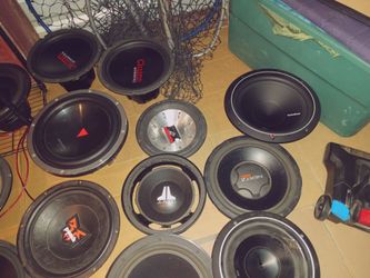 subwoofer amplifier collection. 8-in, 10-in, 12-in, 15-in. FREE DELIVERY DEMO PORTLAND VANCOUVER AREA