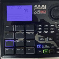 AKAI XR-20 Beat Production Center