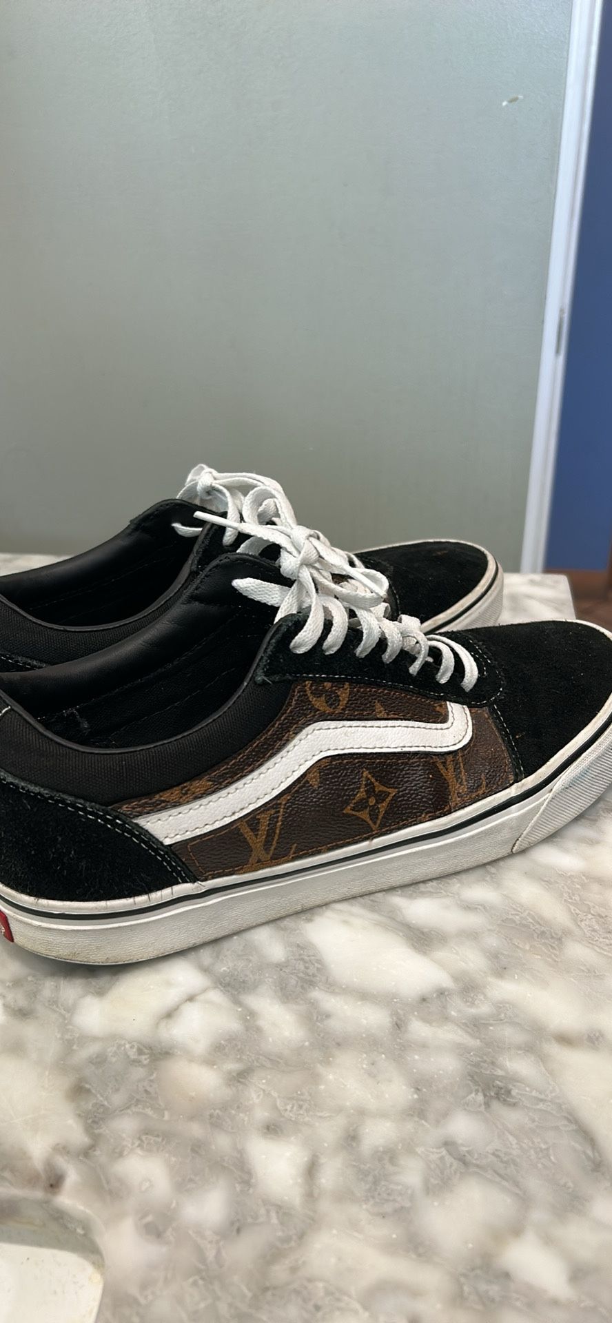 LV vans