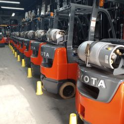 FORKLIFT TOYOTA NISSAN HYSTER 