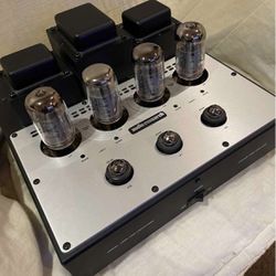 Audio research vs-55 tube power amplifier.highly rated!