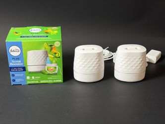 3 Febreeze Plug Scent Booster, Air Freshener, Oil Diffuser with Gain Scented Oil Refill