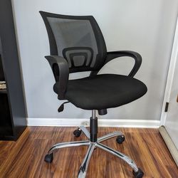 Ergonomic Office Chair With Lumbar Support. 