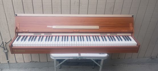 Digital Piano