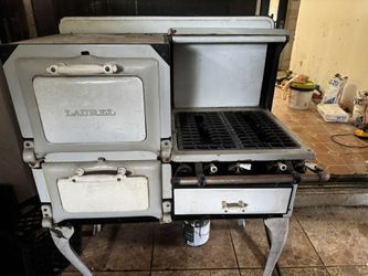 Antique Gas Stove - oven 