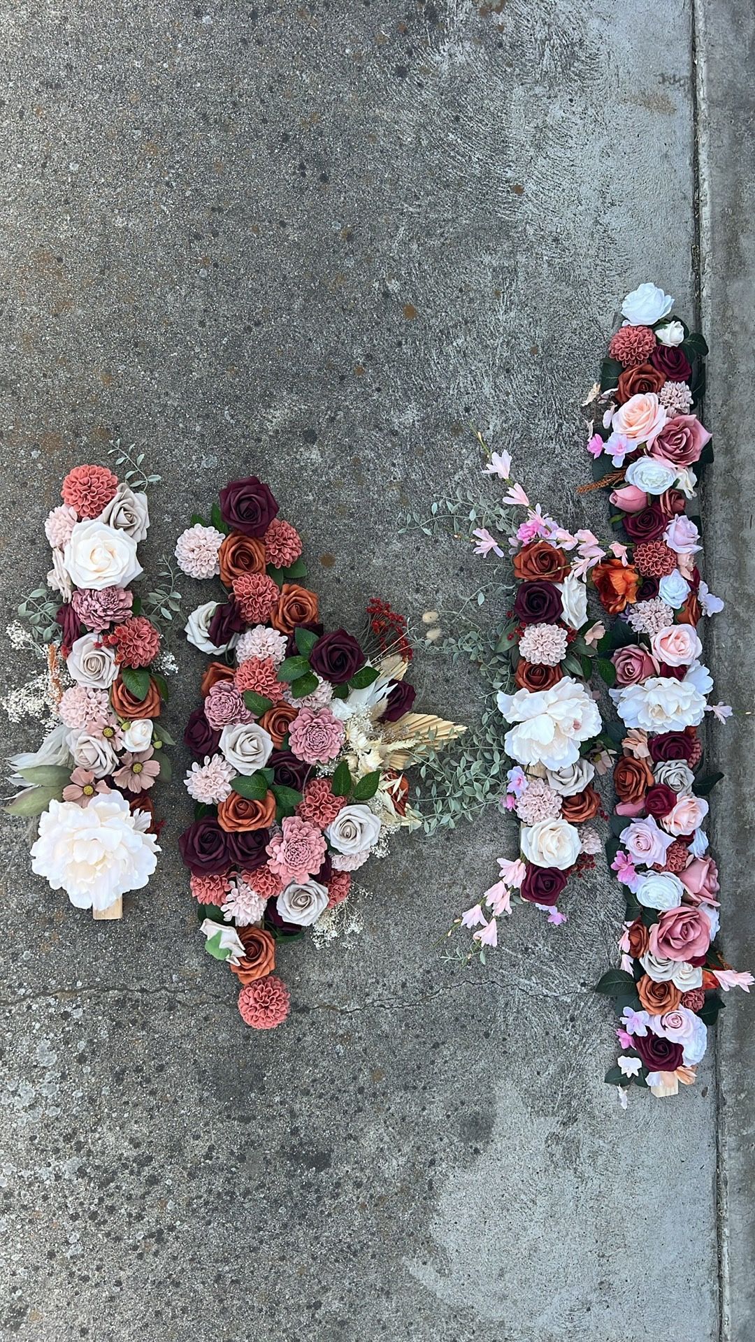 Post Wedding Supplies And Decorations