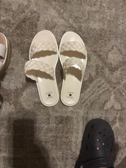 Sandels