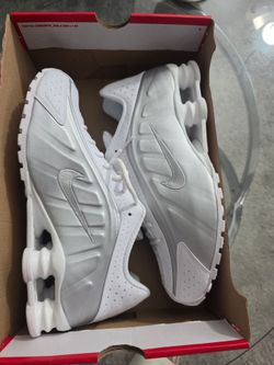 Nike Shox R4