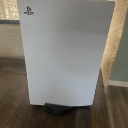Ps5 Disc Edition With 2 Remotes