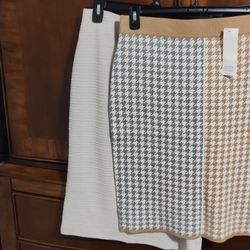 Several Very Cute Large Size Skirts For Women 