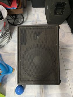 2 Carvin LSX 1502MA