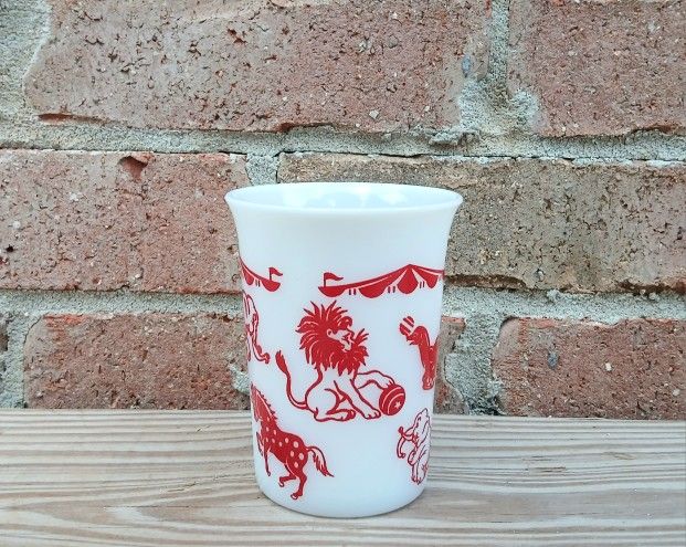 Vintage Hazel-Atlas Milk Glass Circus Tumbler
