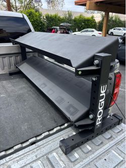 ROGUE UNIVERSAL STORAGE RACK 2.0 WITH 2 DUMBBELL SHELFS (like new)