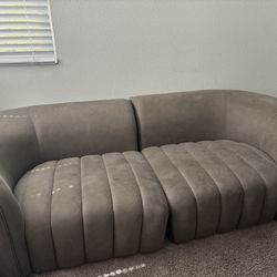 Nice Valyou Couch 