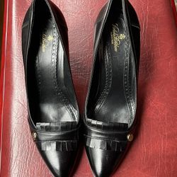 New Brooks  Brother Ladies Black Leather Heels, $40 Size 9